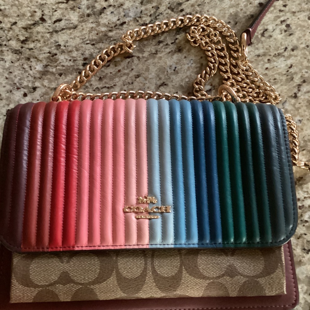 Coach Swagger Bag Klare Linear Quilted Napa Leather Rainbow Bag. Suede interior. - Picture 4 of 7